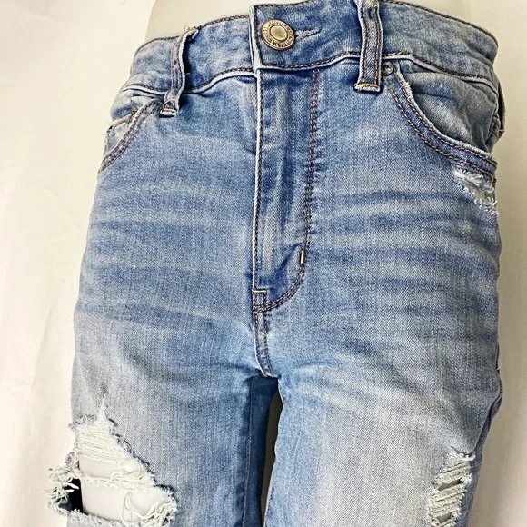 AMERICAN EAGLE OUTFITTERS - Super Stretch Distressed Jeans 👖 - Picture 5 of 12